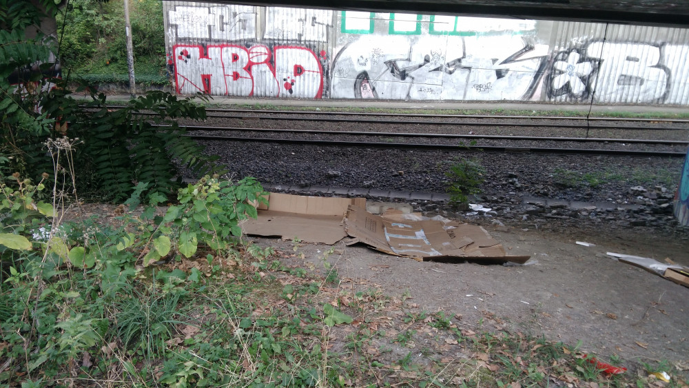 Chajda pod mostem - foto 2